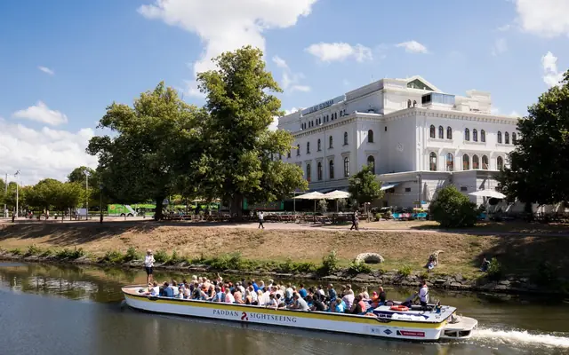 Paddan-City-Bootstour auf dem Kanal mit Guide