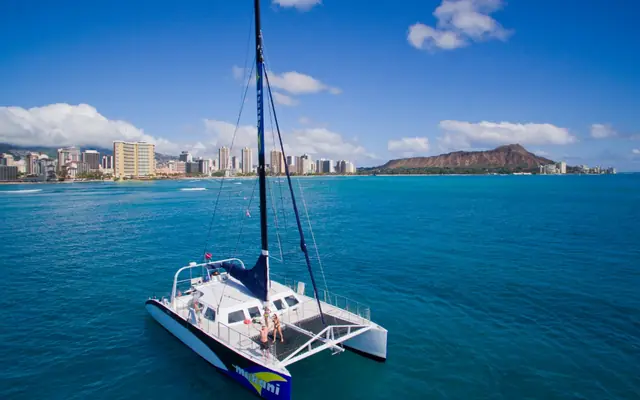 Makani Catamaran Sail
